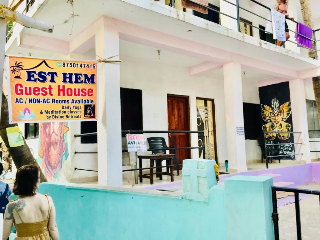 Est Hem Guesthouse Arambol Exterior photo